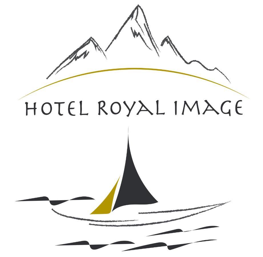 Hotel Royal Image Pokhara Exteriör bild