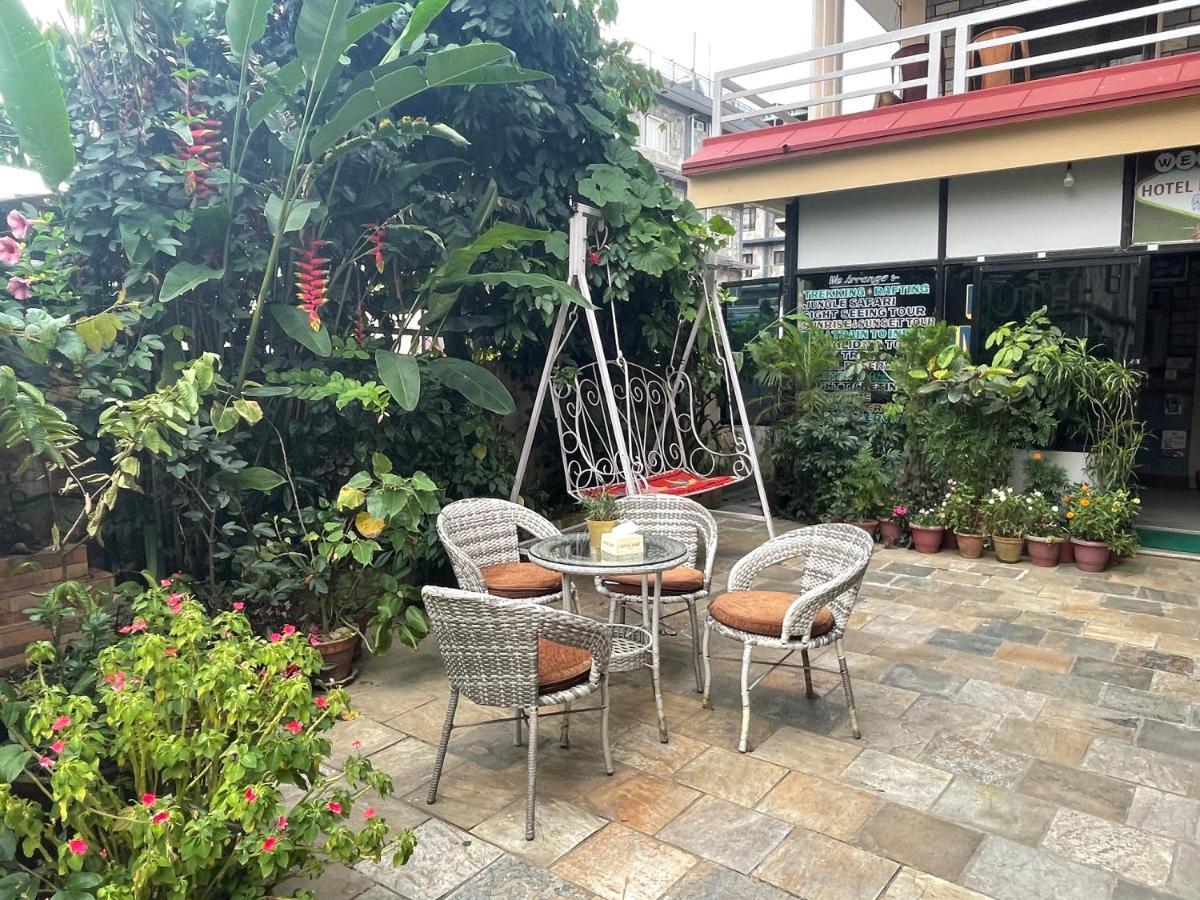 Hotel Royal Image Pokhara Exteriör bild
