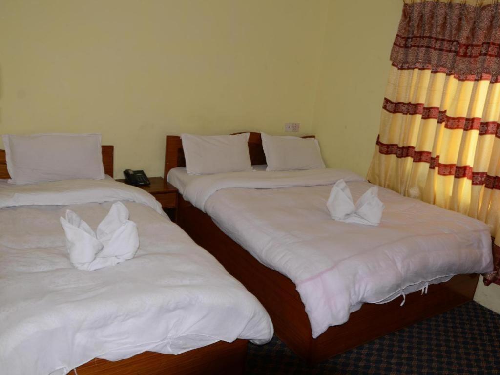 Hotel Royal Image Pokhara Exteriör bild